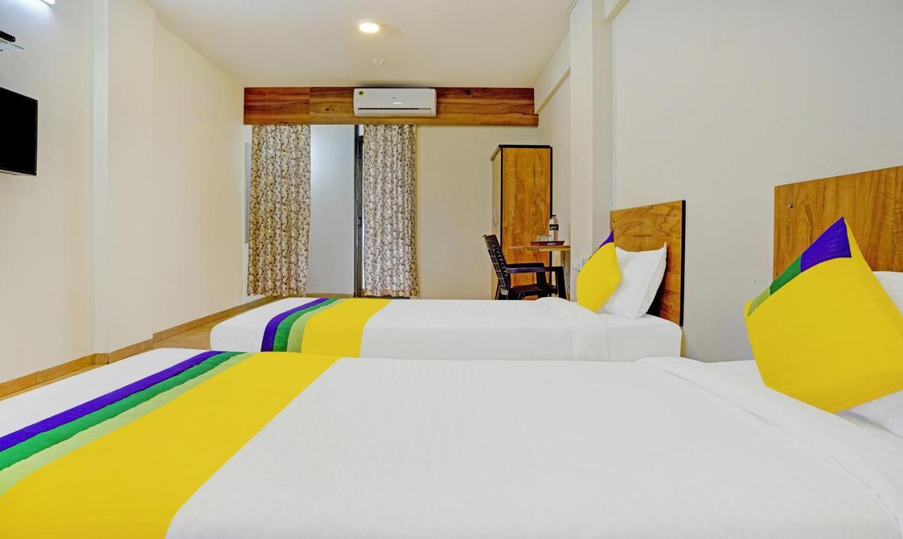 Itsy Hotels Oasis Pride Nashik Buitenkant foto